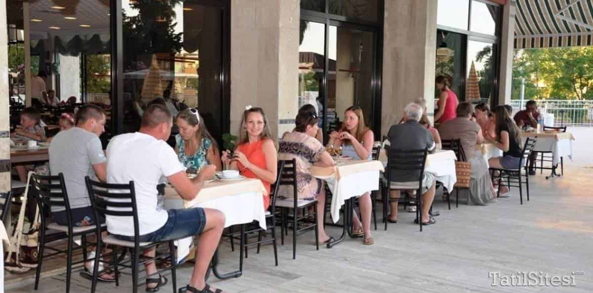 Deha Hotel